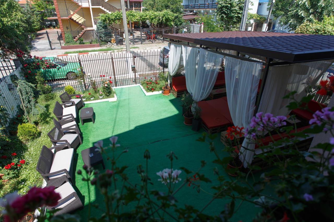 Vila Sandra คอสติเนช ภายนอก รูปภาพ