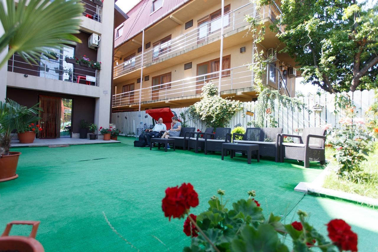 Vila Sandra คอสติเนช ภายนอก รูปภาพ